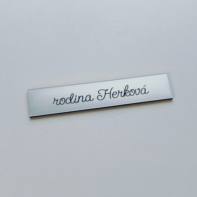 schmales silbernes Briefkastenschild 10 × 2 cm