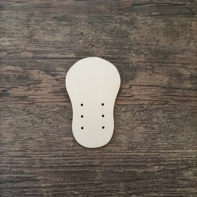 Schuh mit Löchern mini