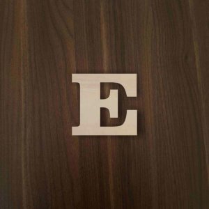Buchstabe E