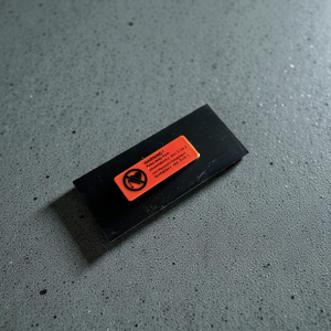Magnetisches Namensschild mit Logo und Namen
